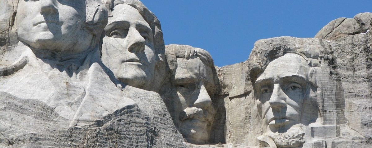 mount rushmore main photo